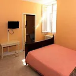 Hotel Du Commerce Pontacq