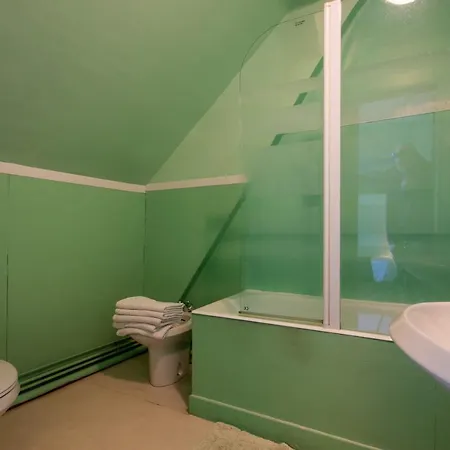 Hotell Du Commerce Pontacq