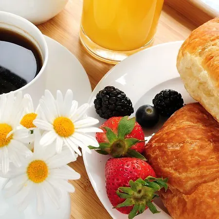 Du Commerce Hotell 2*