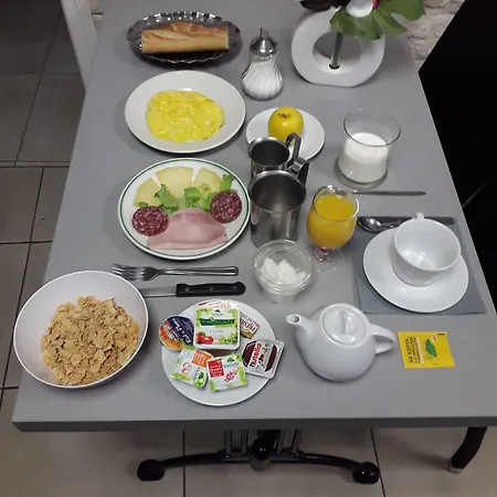 Du Commerce 2* Pontacq