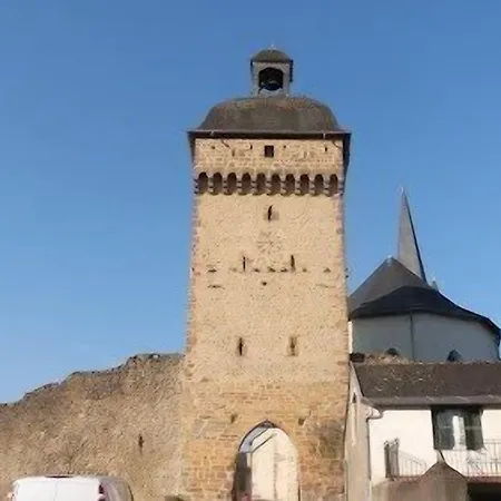 Du Commerce 2*