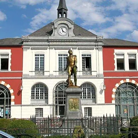 Du Commerce 2* Pontacq