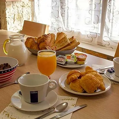 Du Commerce Hotel 2*