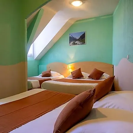Hotel Du Commerce 2*