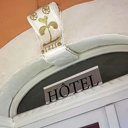 Du Commerce Hotel