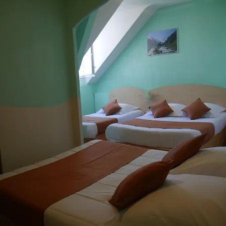 Du Commerce Hotel Pontacq