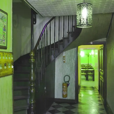 Du Commerce 2* Pontacq