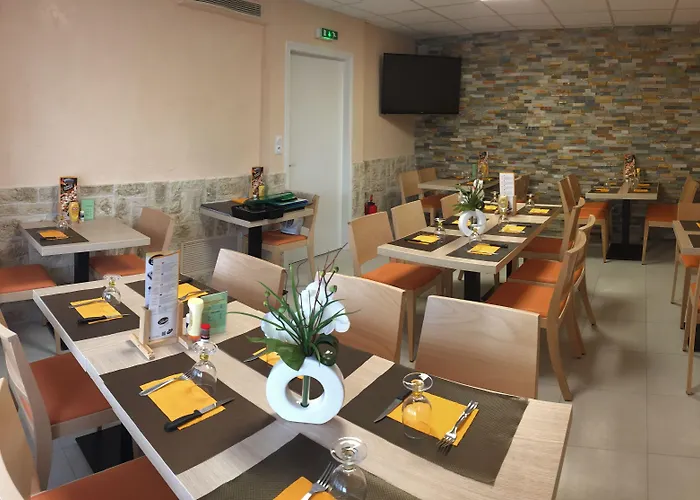 Hotel Du Commerce 2*