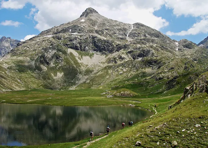 Du Commerce Hotel 2*