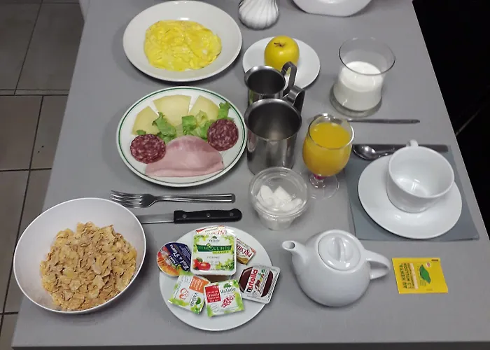 Du Commerce 2* Pontacq