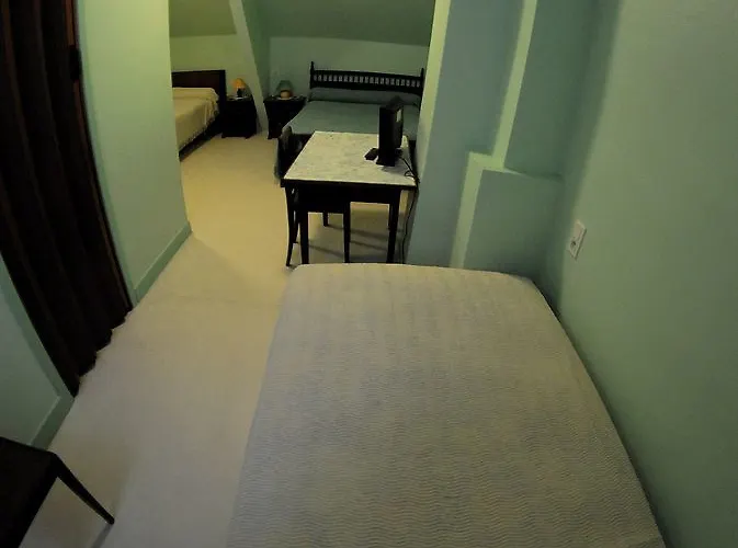 Hotel Du Commerce 2*