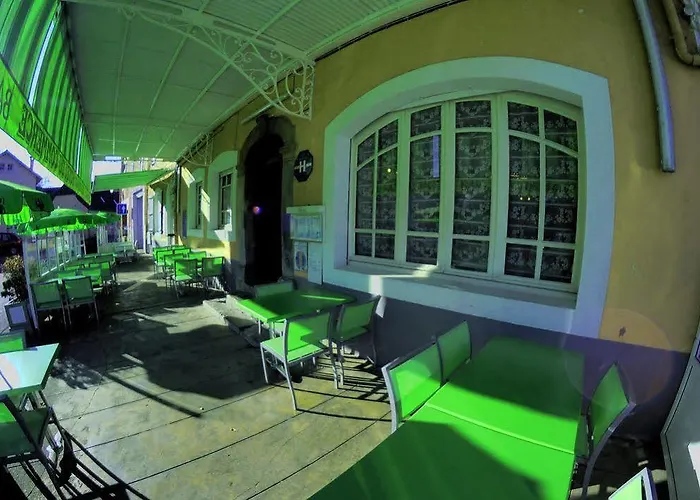 Du Commerce 2* Pontacq