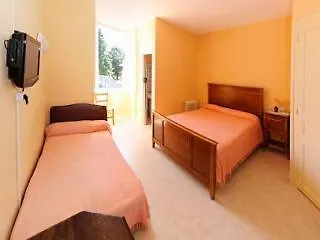 Du Commerce Hotel